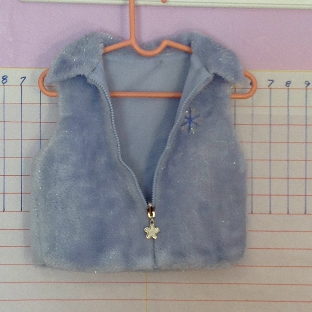 Reversible-zipper front W/ SNOWFLAKE ZIPPER PULL, Plush Vest, sz 2T